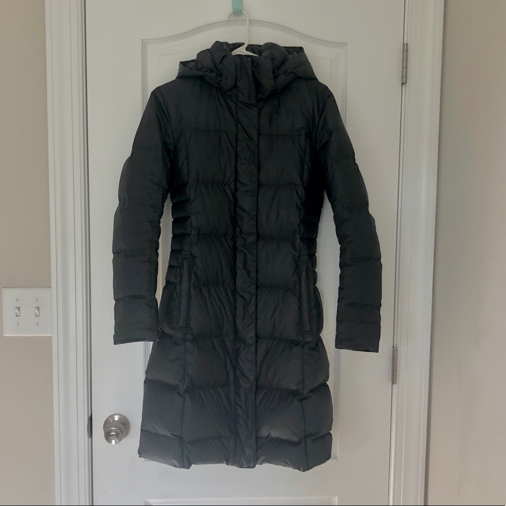 Patagonia Women’s Down With It Parka